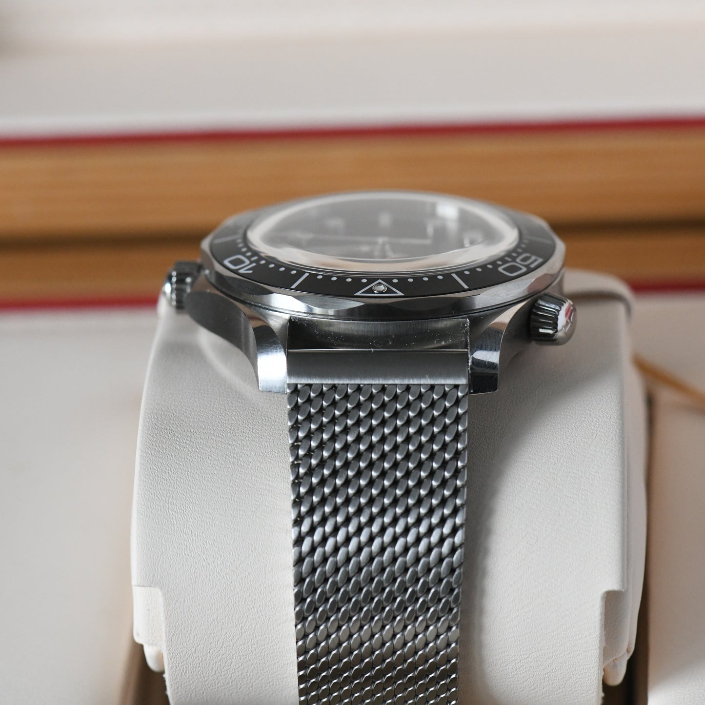 Omega Seamaster 300m Pro Black Wave Dial No Date 2024 Mesh Bracelet Box & Papers
