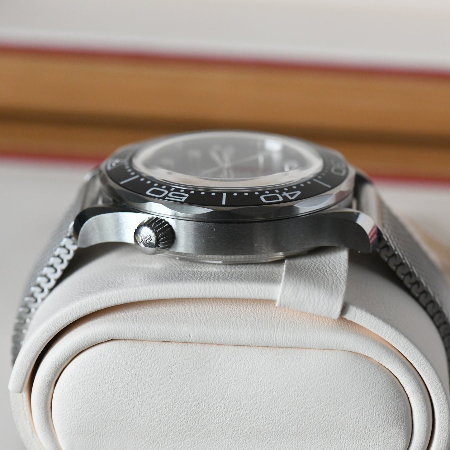 Omega Seamaster 300m Pro Black Wave Dial No Date 2024 Mesh Bracelet Box & Papers