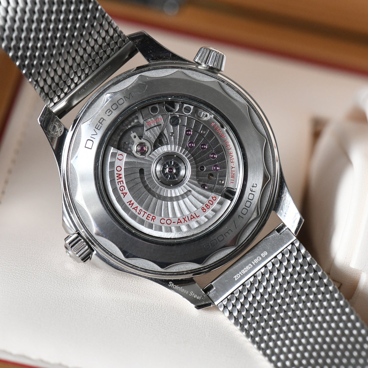 Omega Seamaster 300m Pro Black Wave Dial No Date 2024 Mesh Bracelet Box & Papers