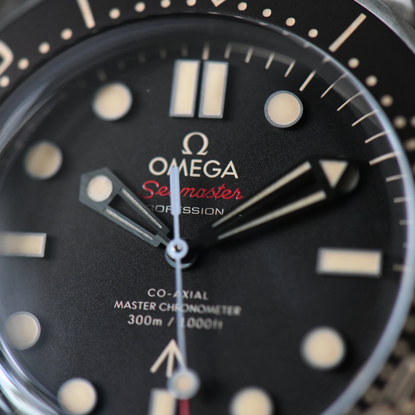 Omega Seamaster 300m Bond 007 No Time to Die NTTD Titanium 2023 Full Set B&P