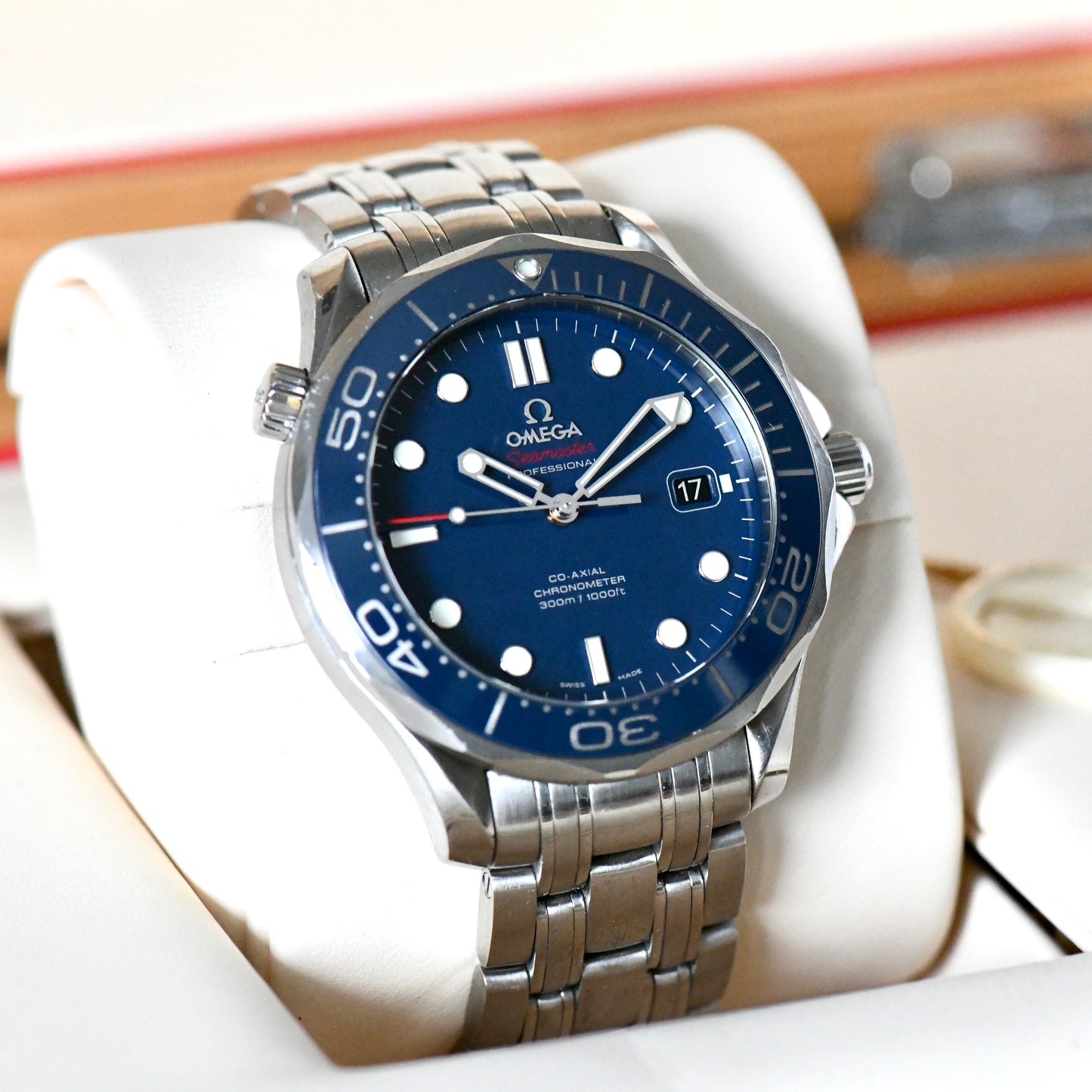 Omega Seamaster Pro 300m Blue Ceramic Bezel Co-Axial 41mm Automatic Watch B&P