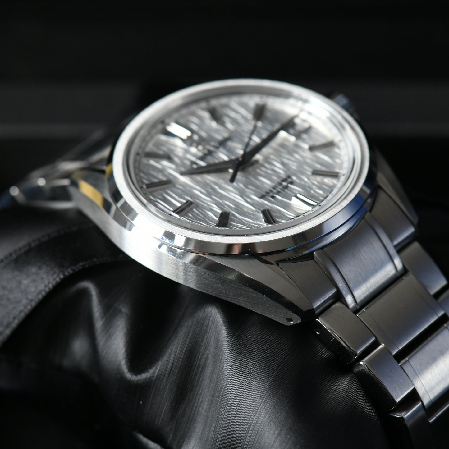 Grand Seiko Evolution 9 Hi-Beat White Birch 2024 Watch SLGH005G - Box & Papers