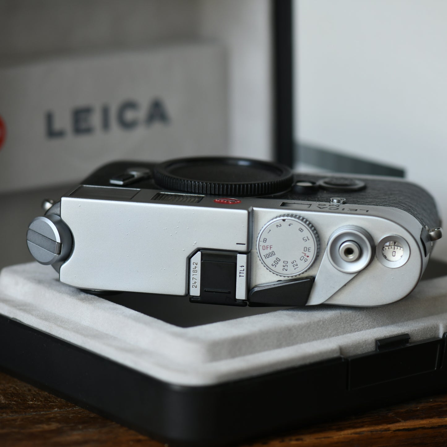 Leica M6 TTL 0.72 Silver 35mm Rangefinder Film Camera Body Only Boxed