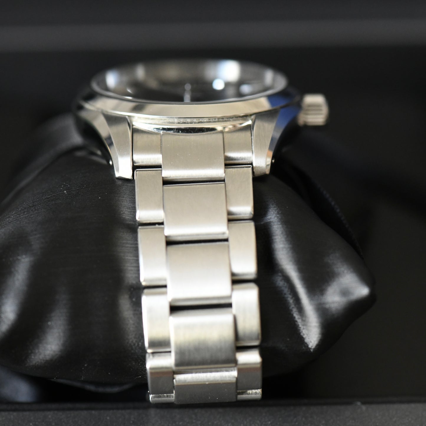 Grand Seiko Spring Drive Heritage Collection SBGA285 Black Dial 2021 Box Papers
