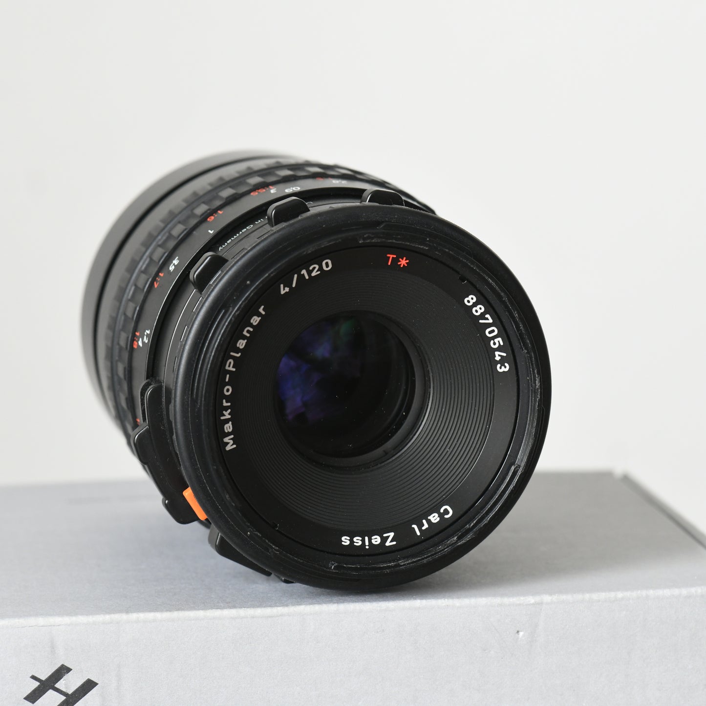 Hasselblad 120mm f/4 CFi Makro-Planar T* Macro Lens Late for V-Series Boxed