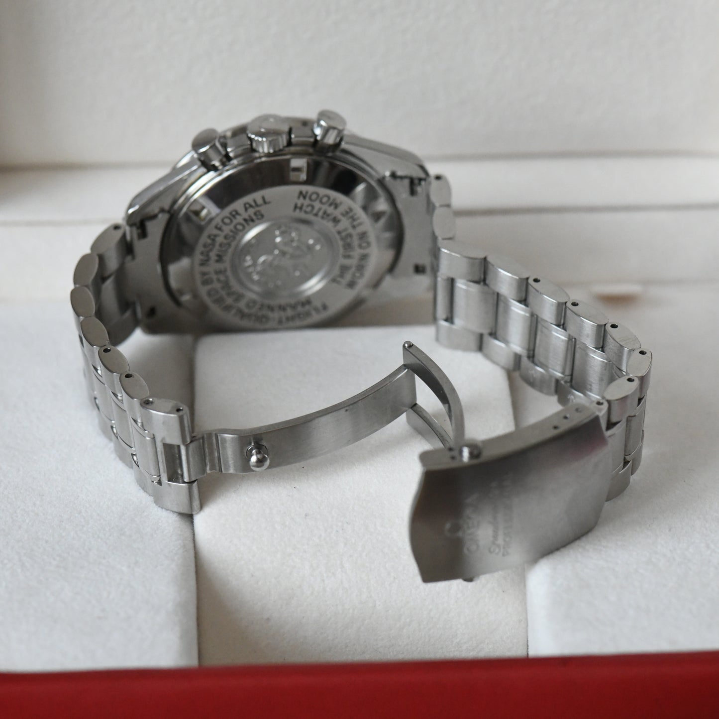 Omega Speedmaster Professional Moonwatch 3570.50 Box &amp; Papers