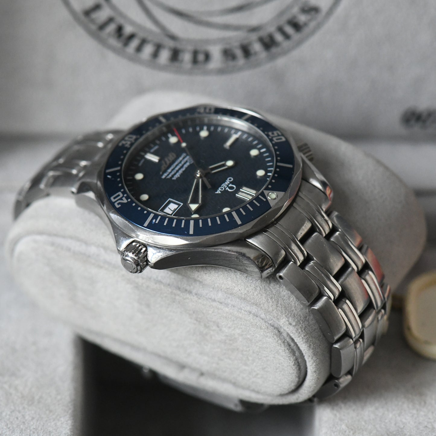 Omega Seamaster James Bond 40th Anniversary - Ltd Edition 2537.80 - Full Set B&P