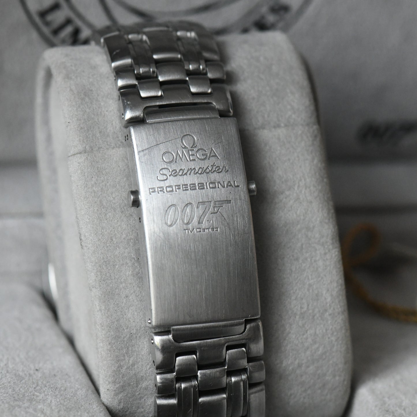 Omega Seamaster James Bond 40th Anniversary - Ltd Edition 2537.80 - Full Set B&P