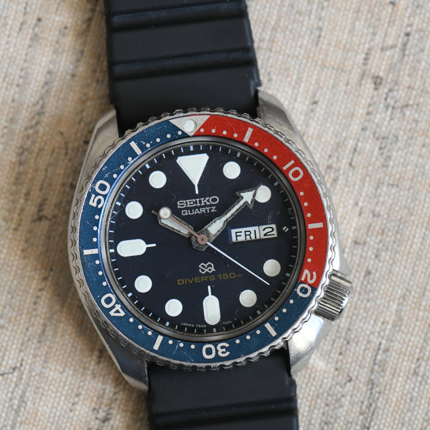 Seiko Quartz Diver's 150m 7548-700B 1980 Pepsi Bezel Vintage Watch
