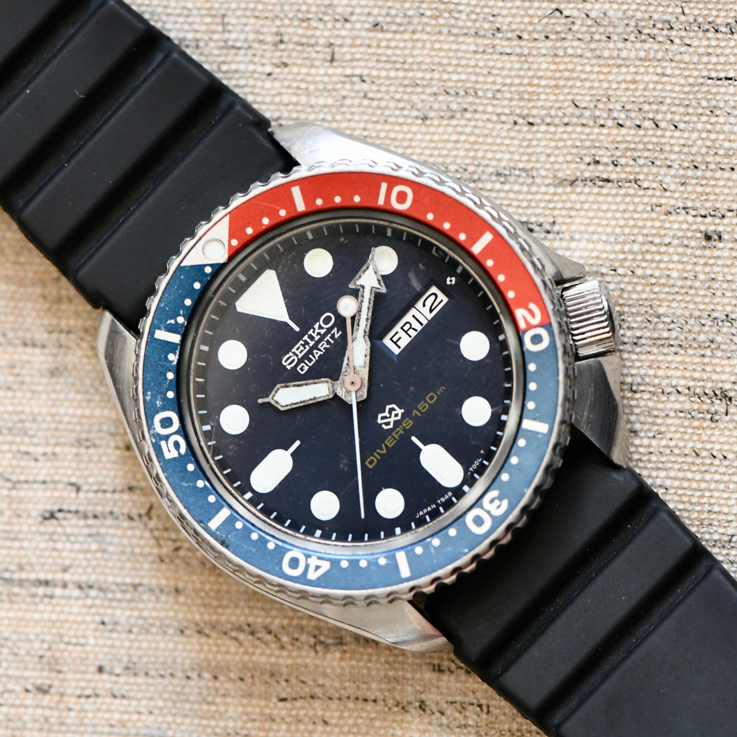Seiko Quartz Diver's 150m 7548-700B 1980 Pepsi Bezel Vintage Watch