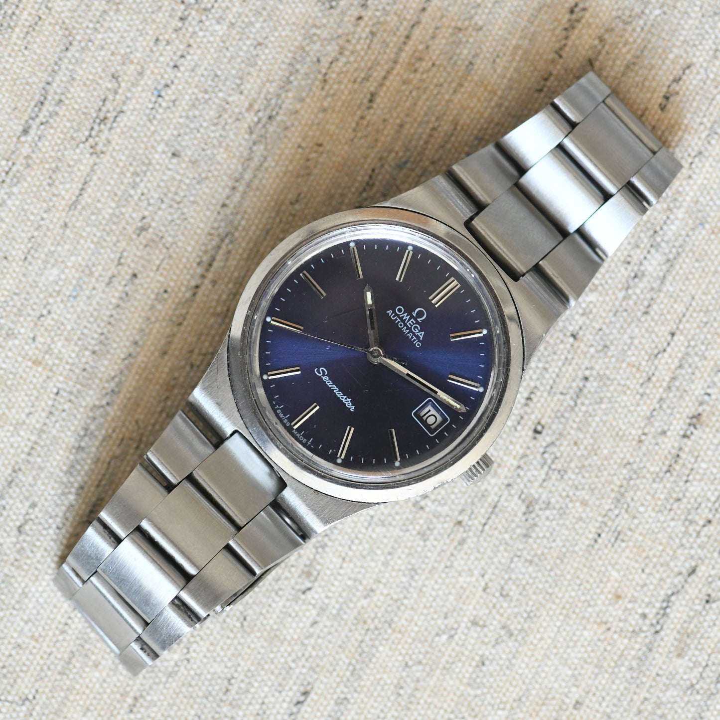 Omega Seamaster Date Blue Dial Automatic Vintage 1974 36mm Watch Cal 1012