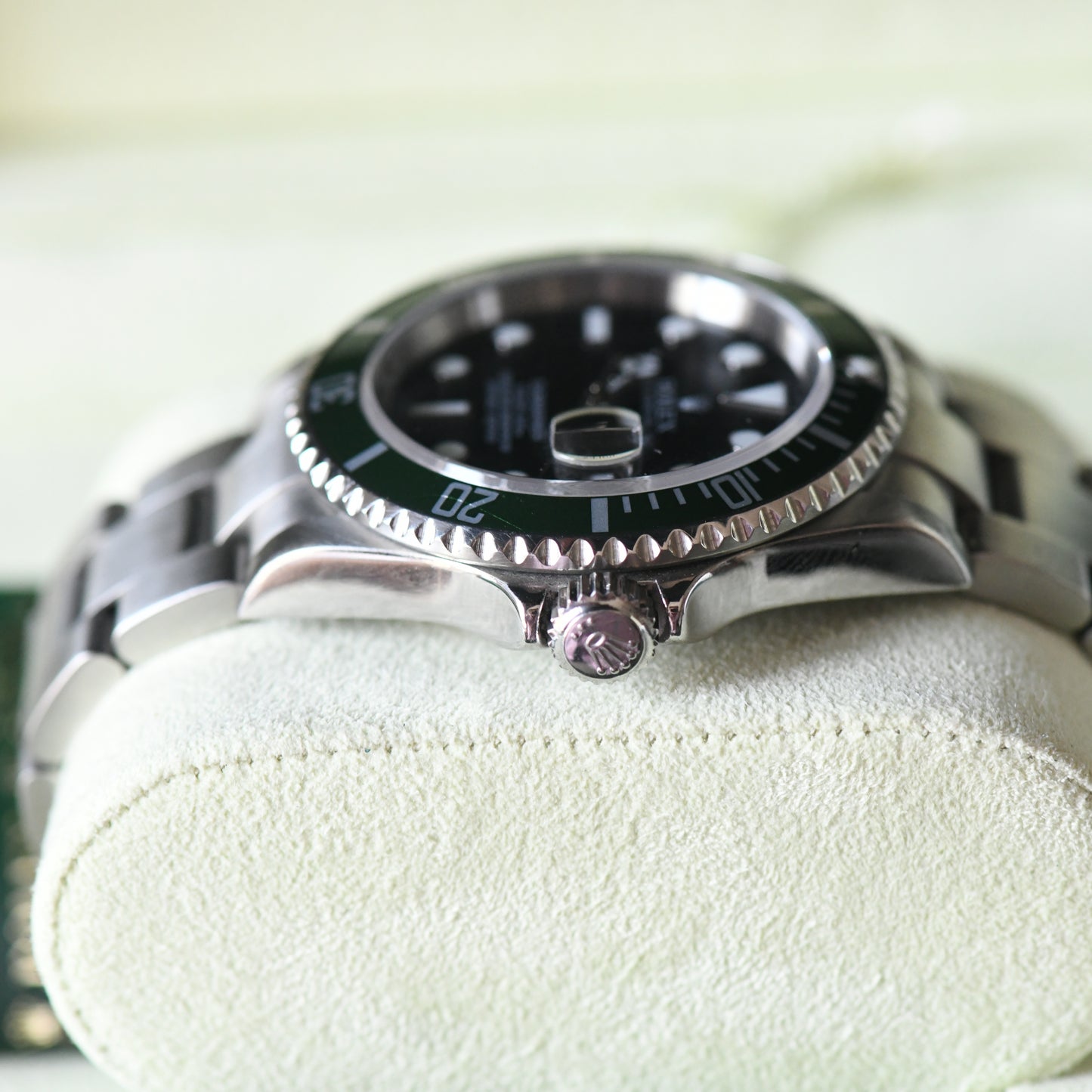 Rolex Submariner Date 16610LV Green Bezel Kermit 2006 50th Full Set Box & Papers