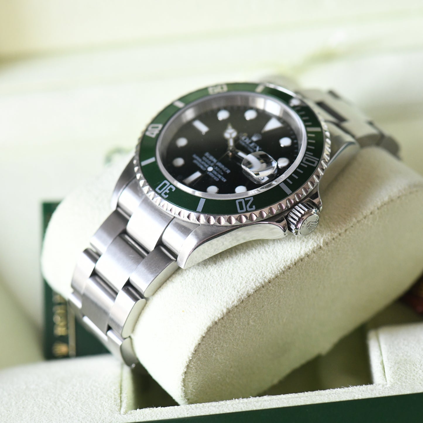 Rolex Submariner Date 16610LV Green Bezel Kermit 2006 50th Full Set Box & Papers