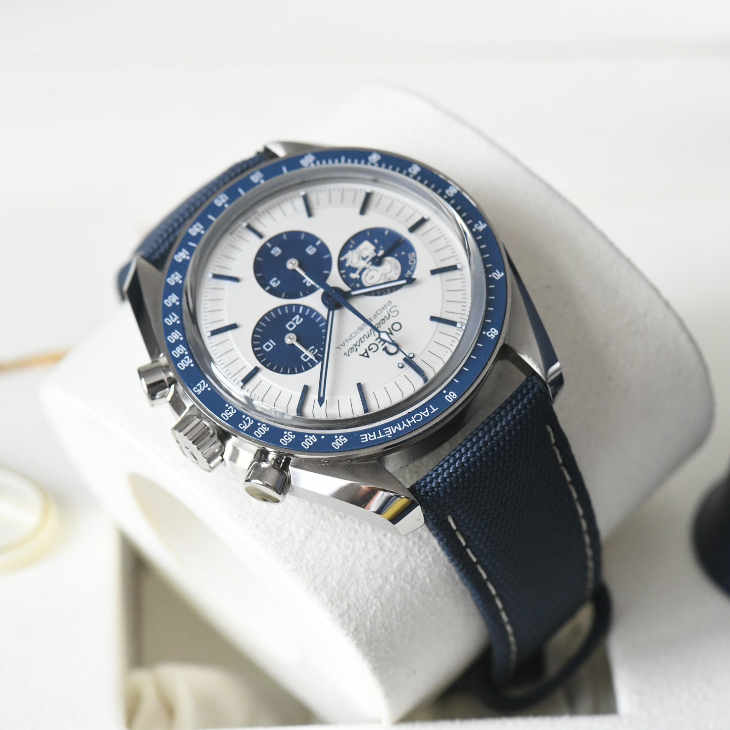 Omega Speedmaster "Silver Snoopy Award" 50th Anniversary - 2026 - Boxed & Papers