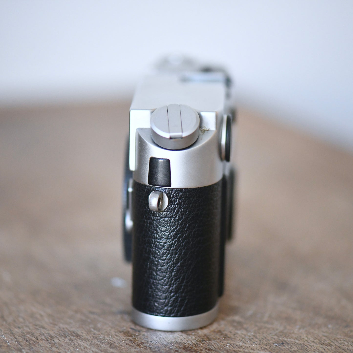 Leica M6 TTL 0.85 Silver 35mm Rangefinder Film Camera Body Only