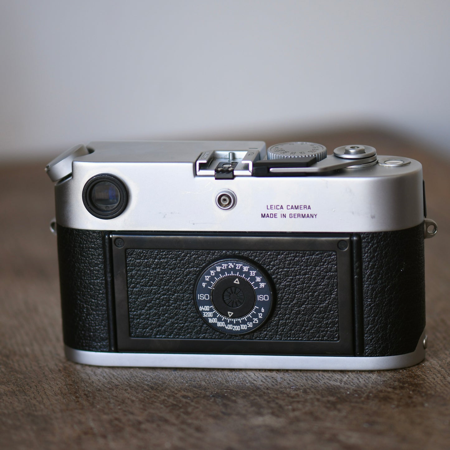 Leica M6 TTL 0.85 Silver 35mm Rangefinder Film Camera Body Only