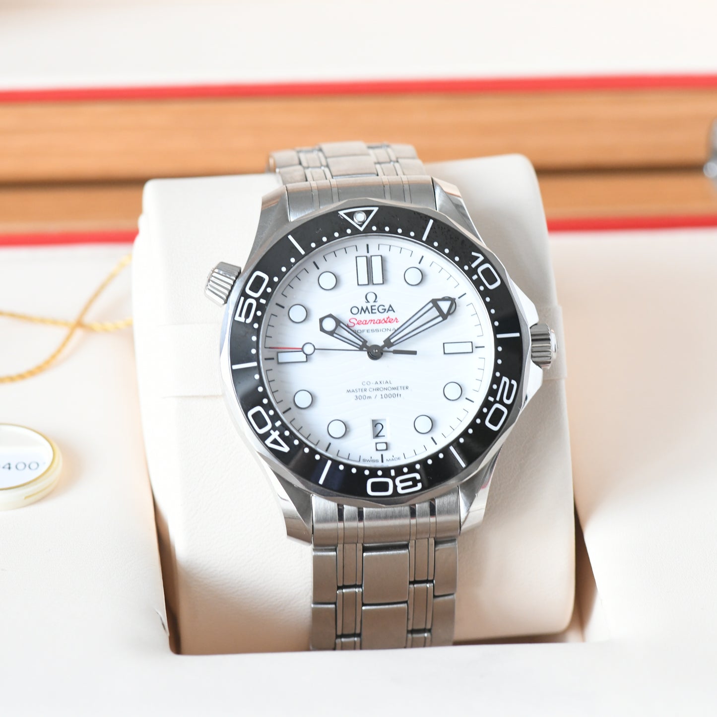 Omega Seamaster 300m Diver Master Chronometer White Dial Watch Box &amp; Papers
