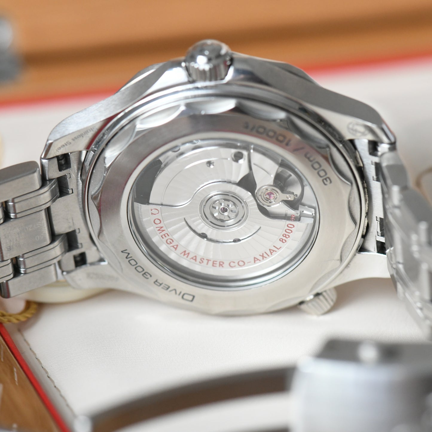 Omega Seamaster 300m Diver Master Chronometer White Dial Watch Box &amp; Papers