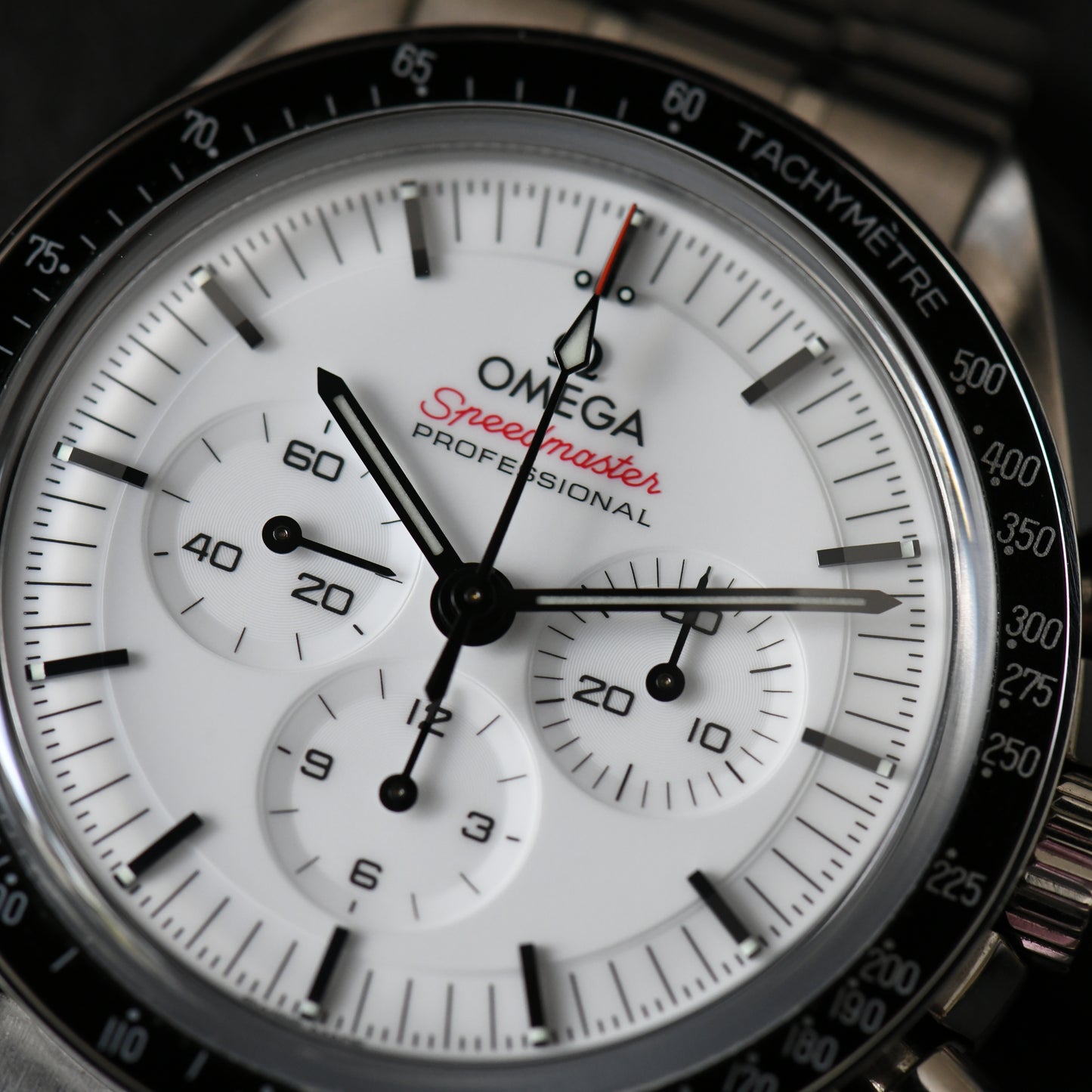 Omega Speedmaster Moonwatch White Dial Sapphire Sandwich Cal 3861 - Full Set 2024 B&P