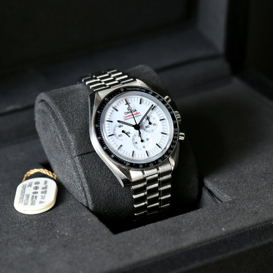 Omega Speedmaster Moonwatch White Dial Sapphire Sandwich Cal 3861 - Full Set 2024 B&P