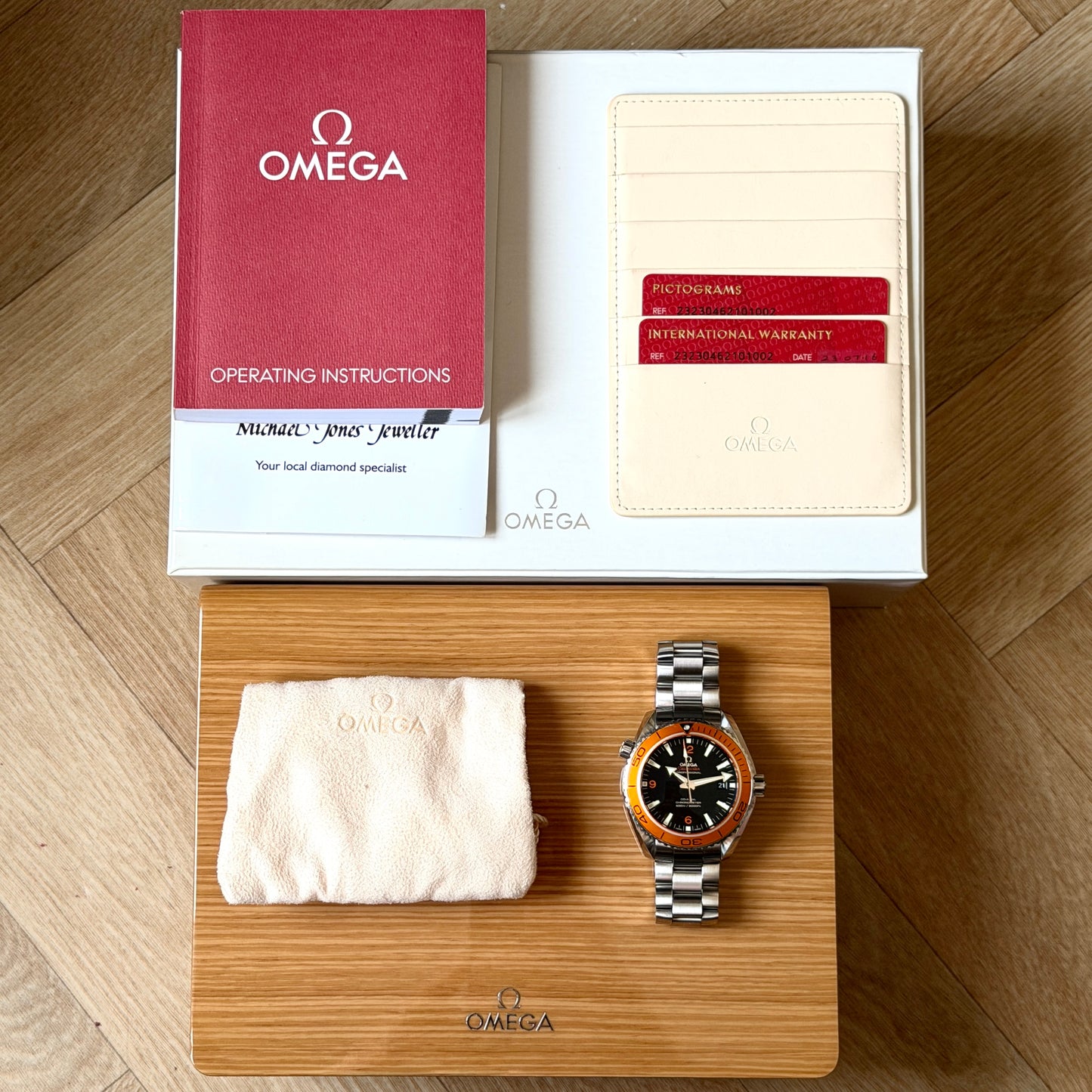 Omega Seamaster Planet Ocean 600m 45.5mm 8500 Orange Bezel 2016 - Boxed &amp; Papers