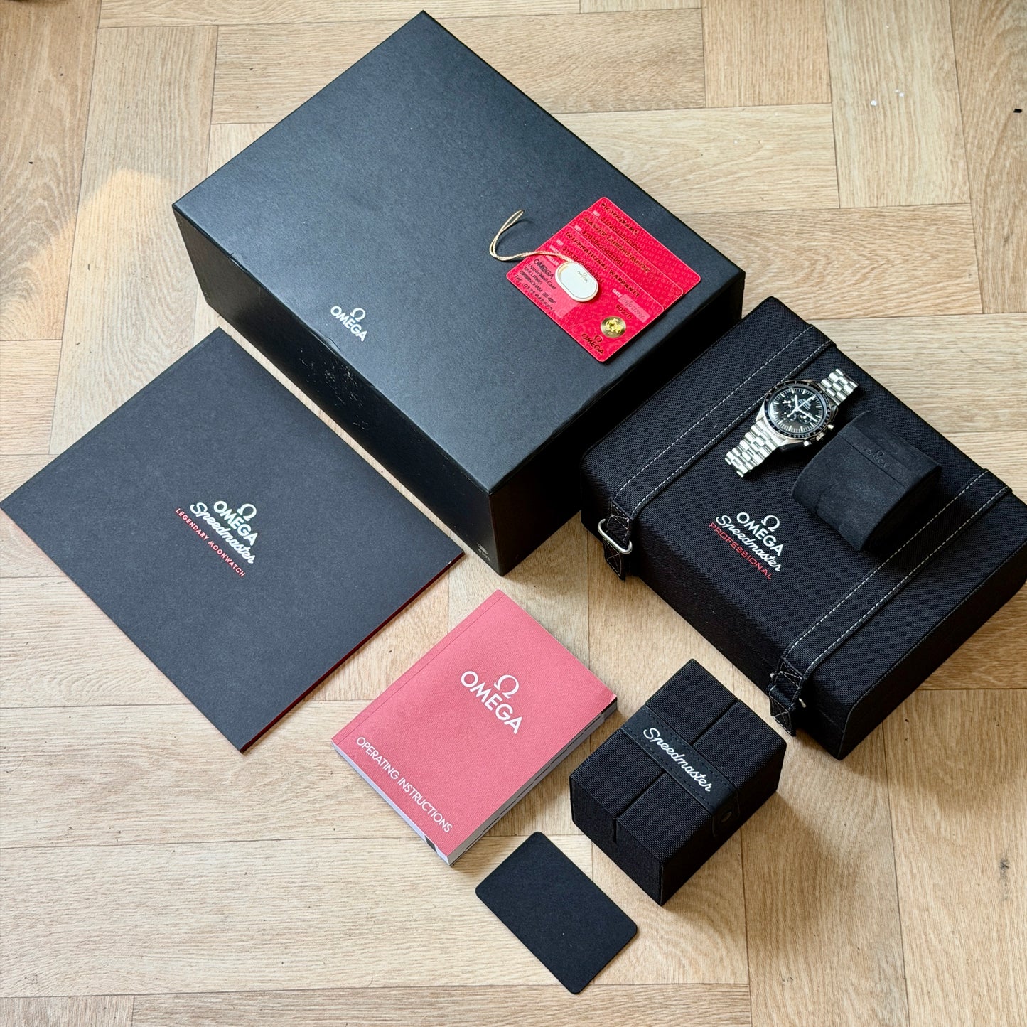 Omega Speedmaster Moonwatch Professional Cal 3861 - Full Set 2022 Boxed &amp; Papers