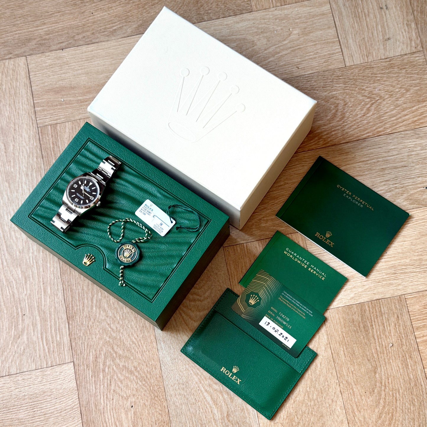 Rolex Explorer 124270 36mm Oyster Perpetual Men's Watch 2021 Boxed &amp; Papers